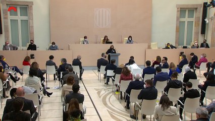ERC, JxCat, CUP i ECP marxen quan parla Vox al ple d'investidura