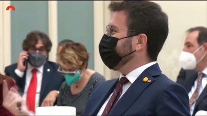 Ignacio Garriga, de Vox, toma la palabra en el Parlament y numerosos diputados abandonan la sala