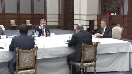 Cumhurbaşkanı Yardımcısı Oktay'ın başkanlığında yerli aşı çalışmaları değerlendirildi