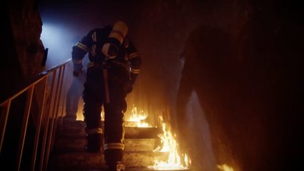 Fire Commander - Reveal Trailer PS5 PS4
