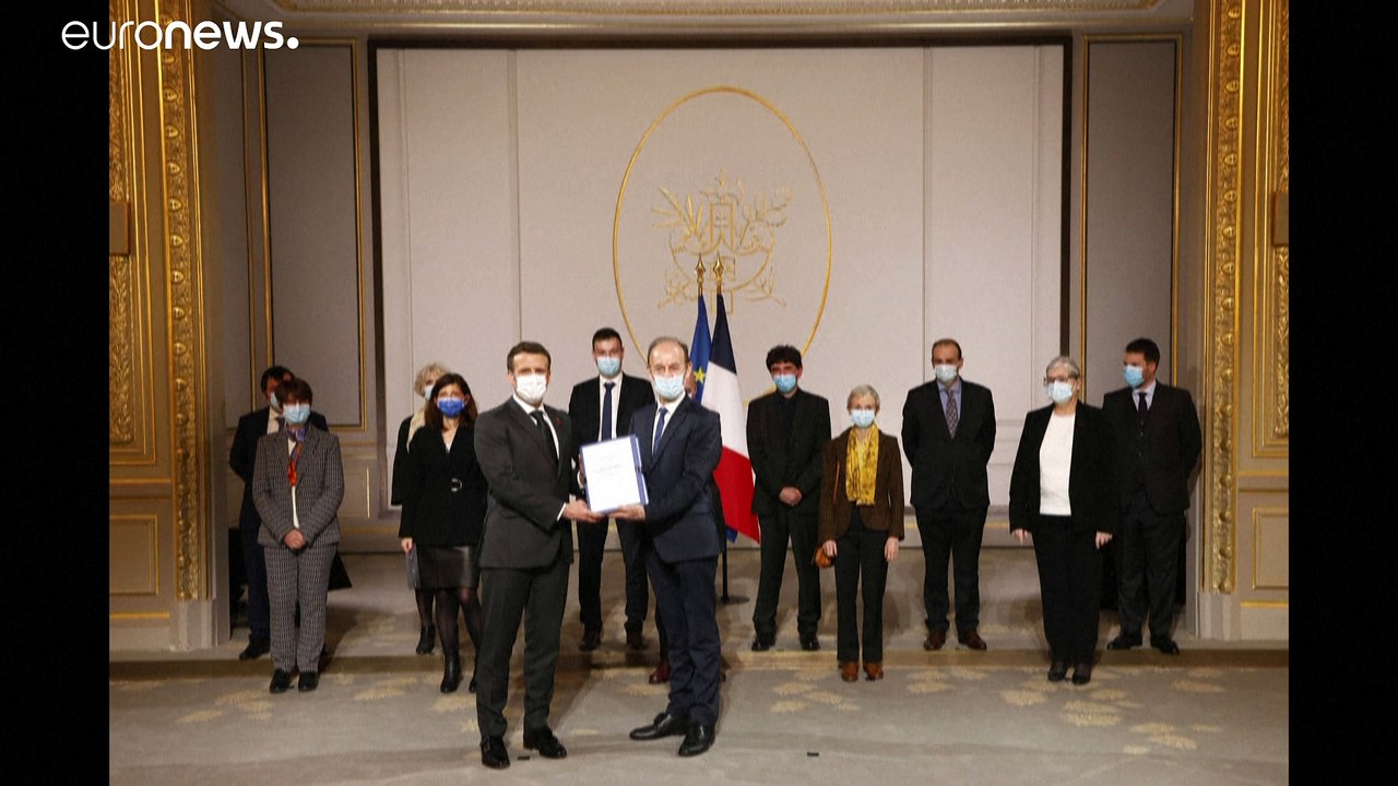 La France a des responsabilités "accablantes" dans le génocide au Rwanda, rapport remis à Macron