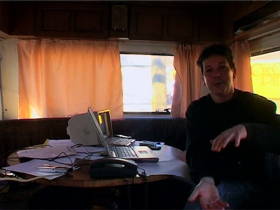 Cirque Plume : interview de Jean-Marie Jacquet à propos du spectacle "Plic Ploc" (2004-2008)