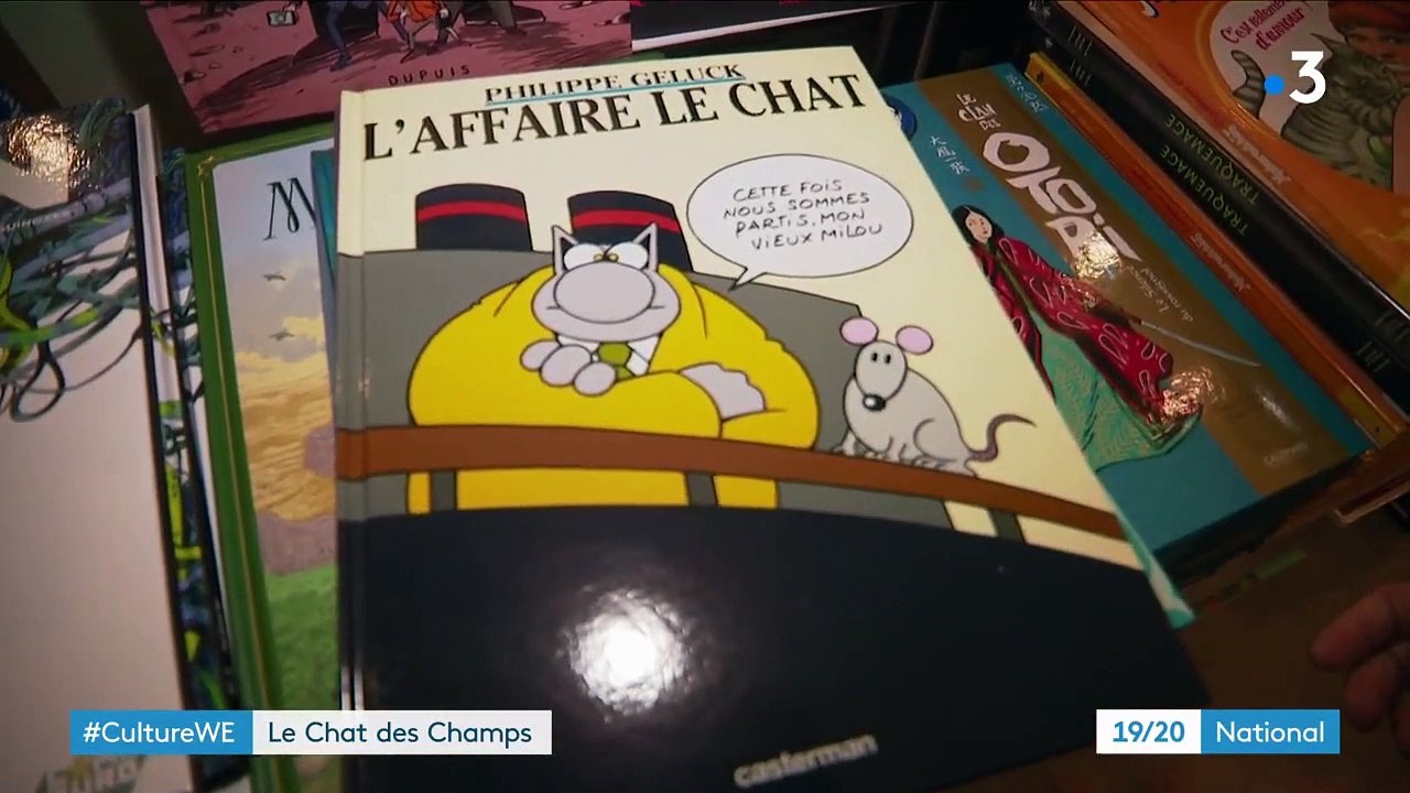 Culture : le Chat de Philippe Geluck exposé sur l'avenue des Champs-Élysées