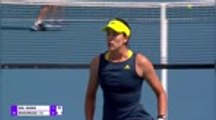 Muguruza eases to win over Wang in Miami