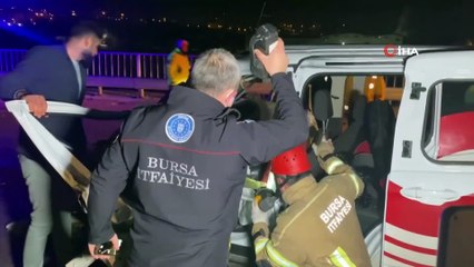 Bursa'da araç tırın altına girdi: 1 ölü