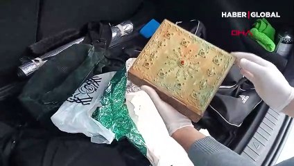 Ceylan derisine altın işlemeli... 2 bin 500 yıllık Tevrat ele geçirildi!