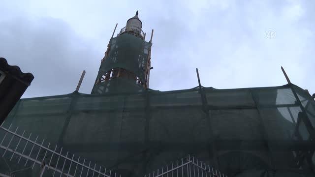 İzmir'in kalbi ndeki 400 yıllık Hatuniye Camisi restore ediliyor