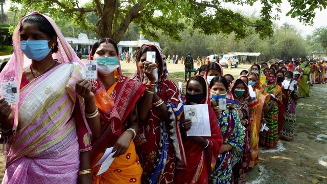 Compared to Assam, voting and complaints high in Bengal