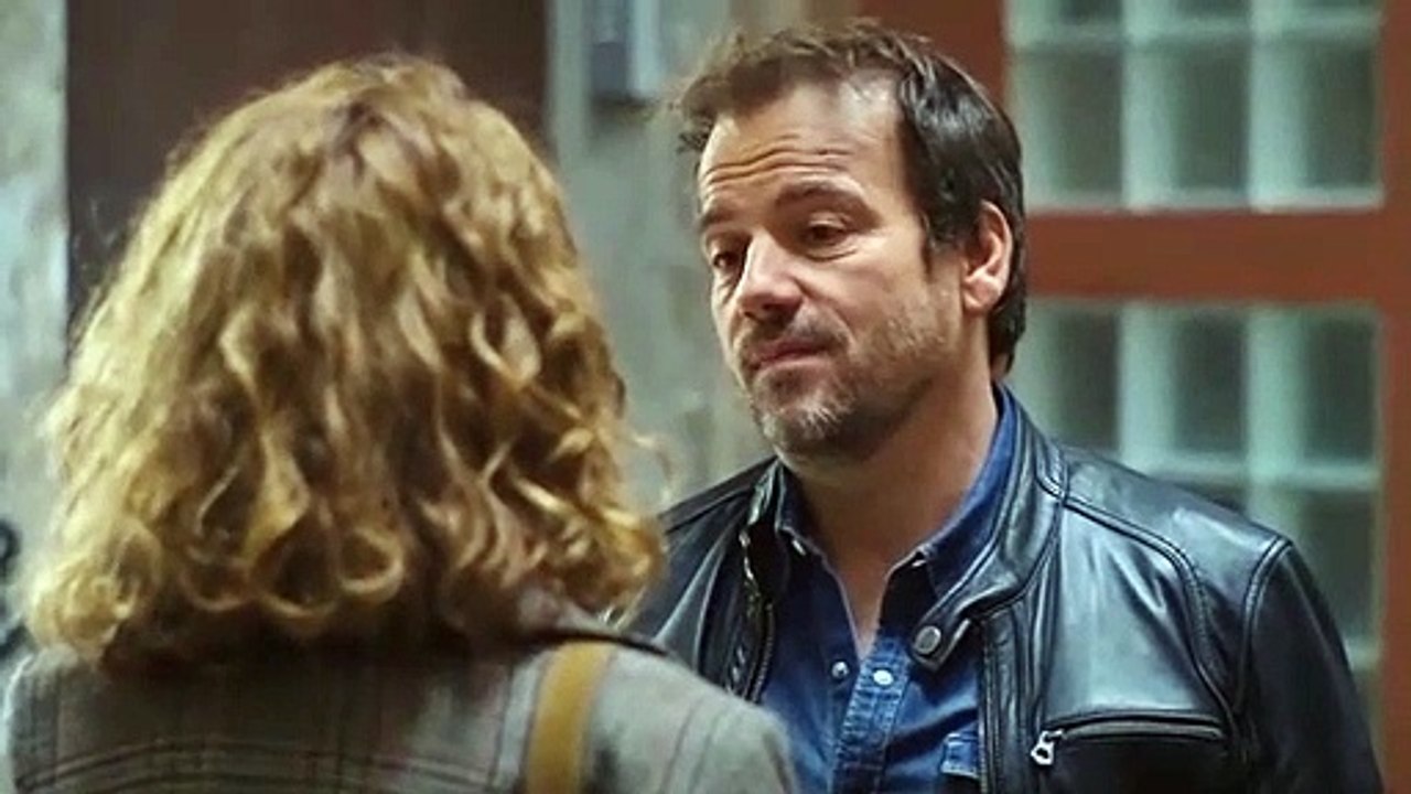 Plus belle la vie en avance - La déclaration émouvante de Léa à Jean-Paul !