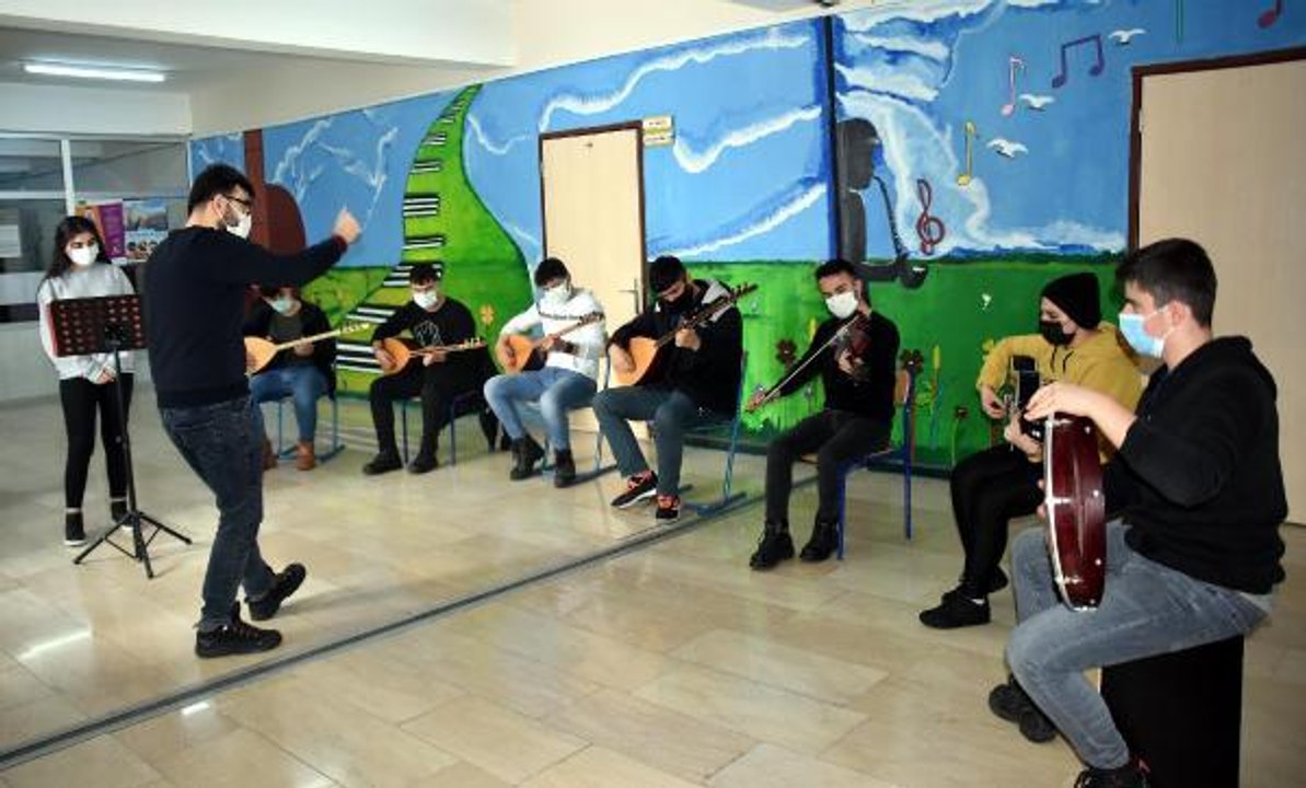 Bitlis'te 'Mesleki Eğitimde 1000 Okul Projesi'