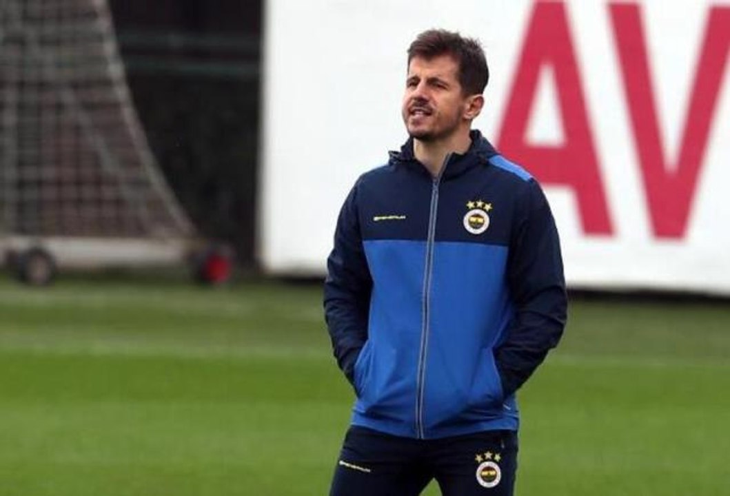 Apar topar takımın başına geçti! Emre Belözoğlu, gelecek sezon tek şartla takımın başında kalacak