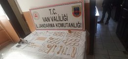 İstanbul'dan çalınan 1,5 milyon liralık altın ve ziynet eşyasıyla Van'da yakalandılar