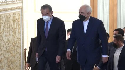 İran ve Çin 25 yıllık iş birliği anlaşması imzaladı