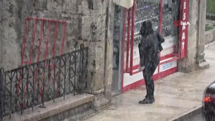 Tokat'ta karla karışık yağmur etkili oldu
