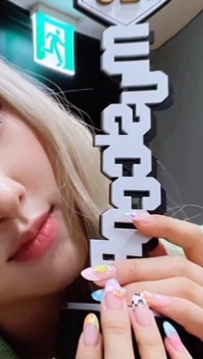 BLACKPINK ROSE
