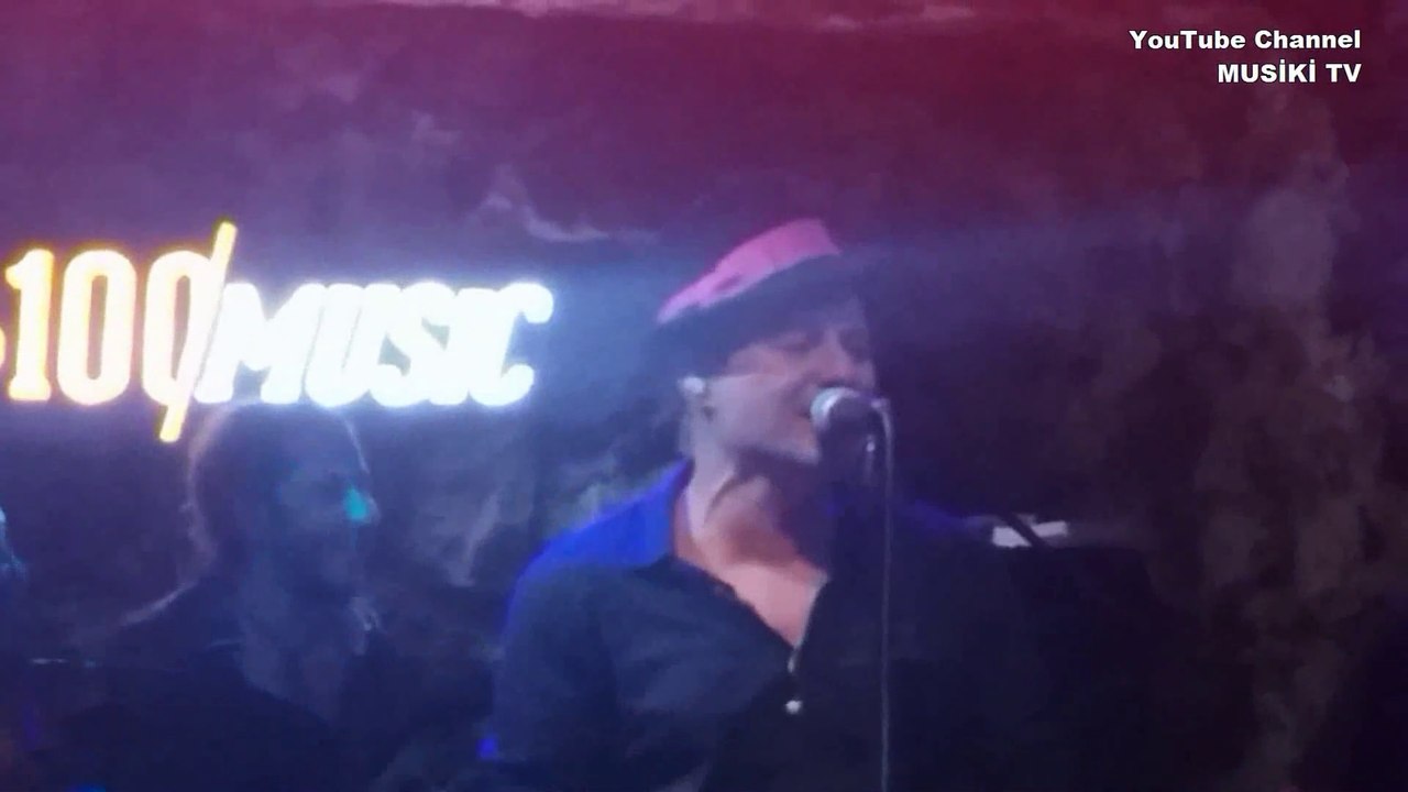 MİRKELAM - Bir Fotoğraf Çekinebilir miyiz (Konser/Canlı) @Holly Stone