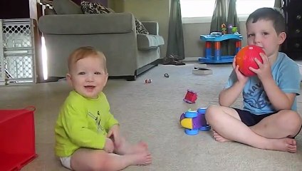 TRY NOT TO LAUGH : when Babies play sports | Funny Fails Video