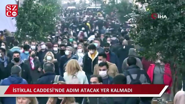 Kısıtlama öncesi İstiklal Caddesi’nde insan seli