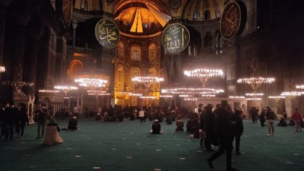 Ayasofya Camii'nde 87 yıl sonra Berat Kandili heyecanı