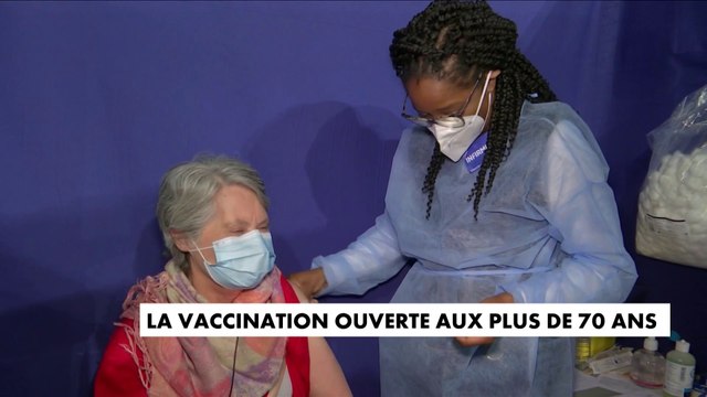 La vaccination ouverte aux plus de 70 ans