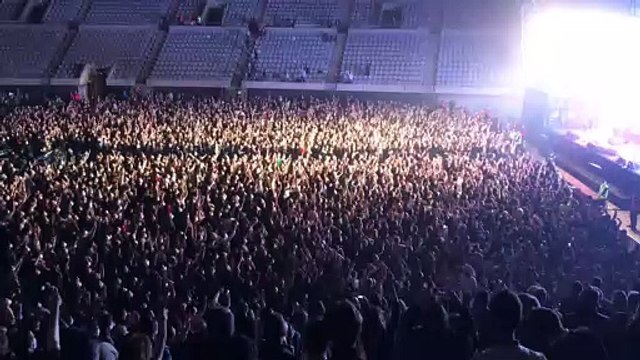 Love of Lesbian protagoniza ante 5.000 personas en Barcelona el primer concierto sin distancias: Hemos hecho historia