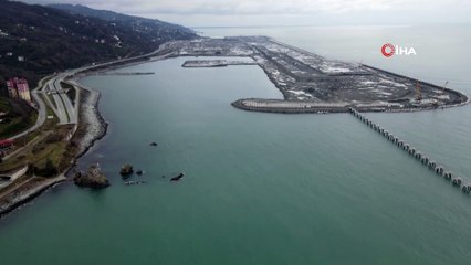 Rize-Artvin Havalimanı inşaatı hız kesmeden devam ediyor