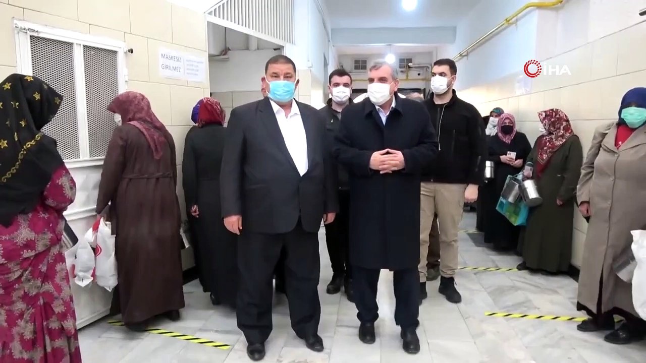 Pandemide ara verilmişti, bir yıl sonra kazanlar yeniden ihtiyaç sahipleri için kaynamaya başladı