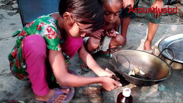 Eggs Cooking By 4 to 7 Years 16 Children Of Village Kids Picnic Tasty Egg Curry Cooking