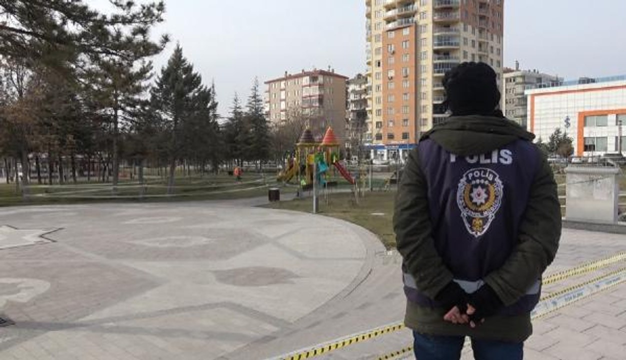 'Kırmızı' kategorideki Aksaray'da, cadde ve sokaklarda kısıtlama sessizliği