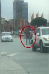 ATAŞEHİR'DE 16 AYRI OTOMOBİLDEN HIRSIZLIK YAPTIĞI BELİRLENEN ŞÜPHELİ YAKALANDI