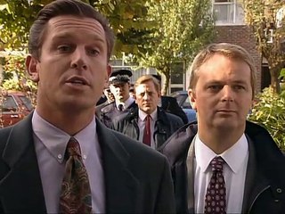 The Bill S08E102 Finders Keepers