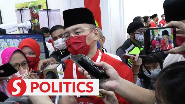 Stop the rhetoric and stand united, Hishammuddin urges politicians