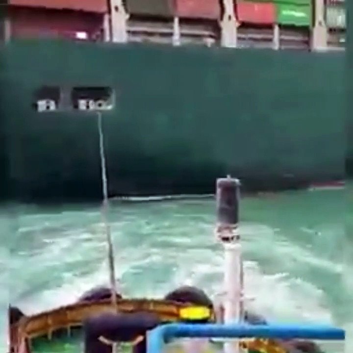 Suez canal crisis- President Sisi orders preparations for lightening cargo on ship blocking Suez