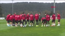 SPOR Türkiye A Milli Futbol Takımı Letonya maçı hazırlıklarına başladı