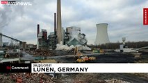 Espectaculares imágenes de la demolición de una central en Alemania