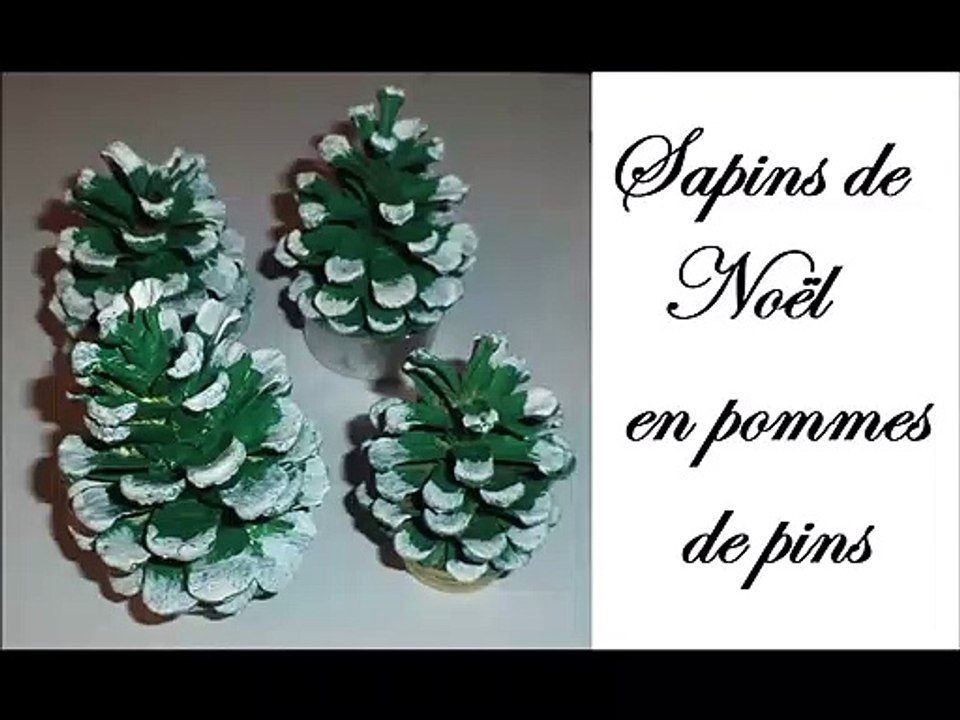 Mini sapins de Noël en pomme de pins