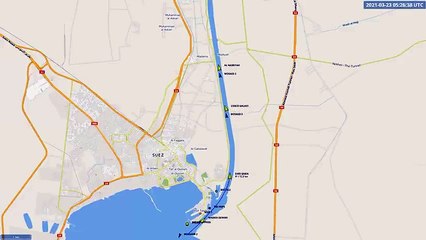 فيديو للسفينة الجانحة لحظة اصطدامها بشاطئ قناة السويس