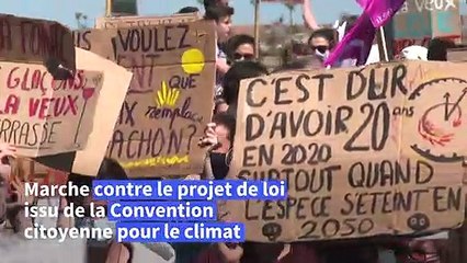 Bordeaux: marche contre le "saccage" de la Convention climat