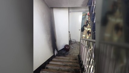 광주 금호동 아파트 계단에서 불...15명 대피 / YTN