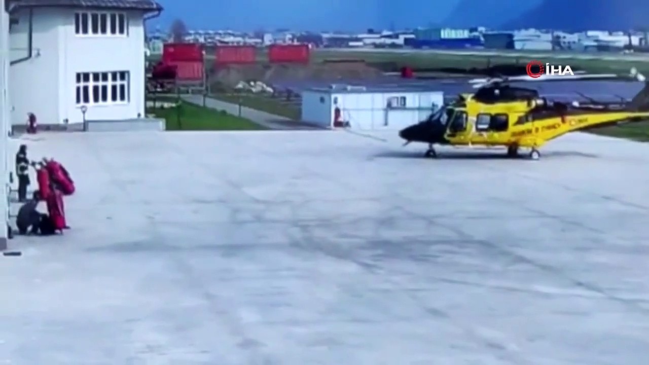 Helikopter kalkış anında yere çakıldı; o anlar kamerada!