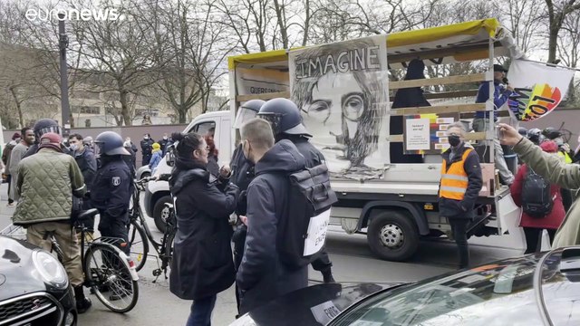 Bερολίνο:Διαδηλώσεις κατά των περιοριστικών μέτρων