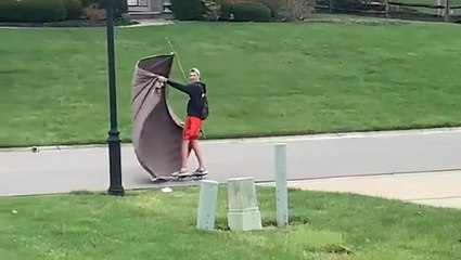 You've heard of windsurfing, now get ready for wind-skateboarding