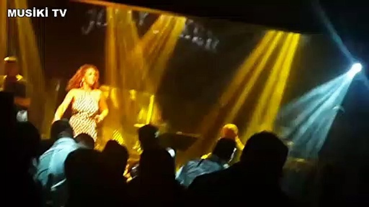 İNCİ MERCAN - Artık sevmeyeceğim - Konser - Canlı - Jolly Joker Antalya - Stabilized