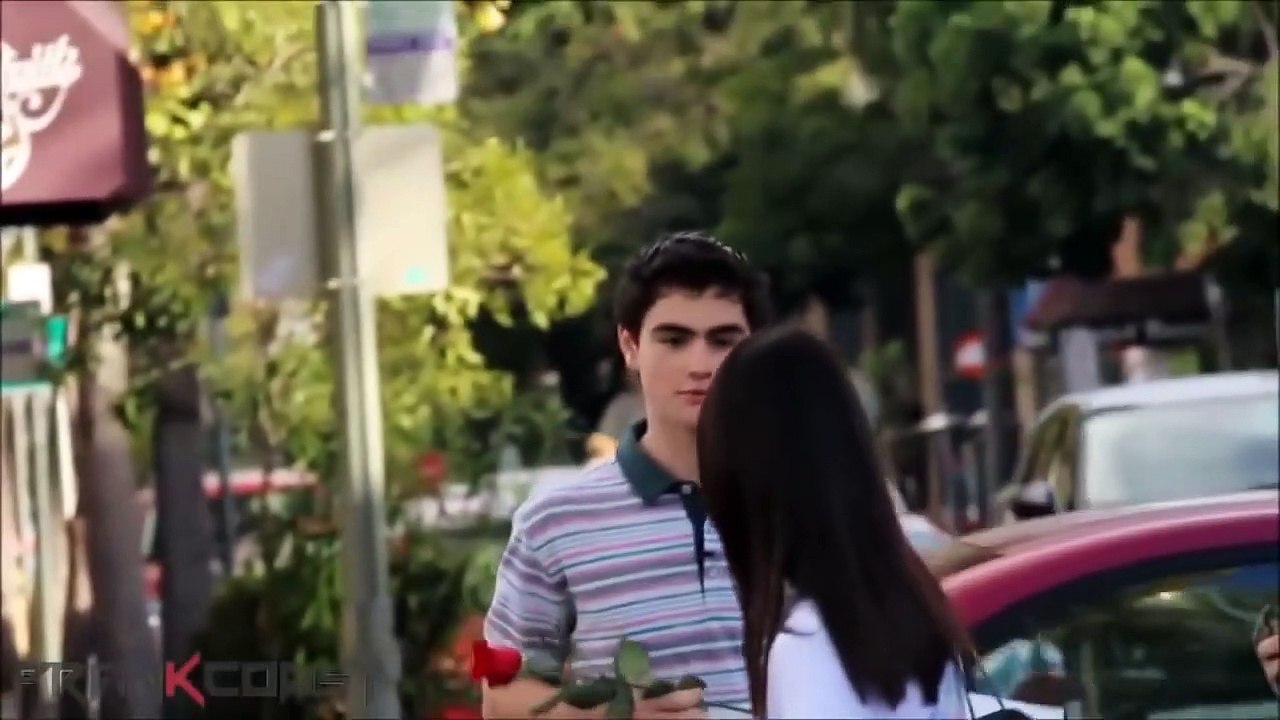 289. Asking Sexy Girls to Homecoming