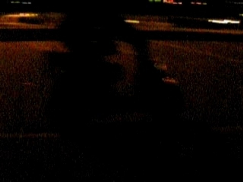 leo en scoot stunt 136