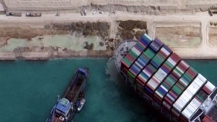 Διώρυγα του Σουέζ: Αποκολλήθηκε το πλοίο «Ever Given»