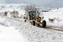 Erzincan'da kar ve tipiden 26 köy yolu ulaşıma kapandı