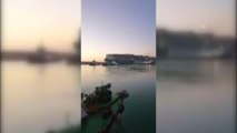 Son dakika haber! Süveyş Kanalı'nda karaya oturan gemi kısmen hareket ettirildi