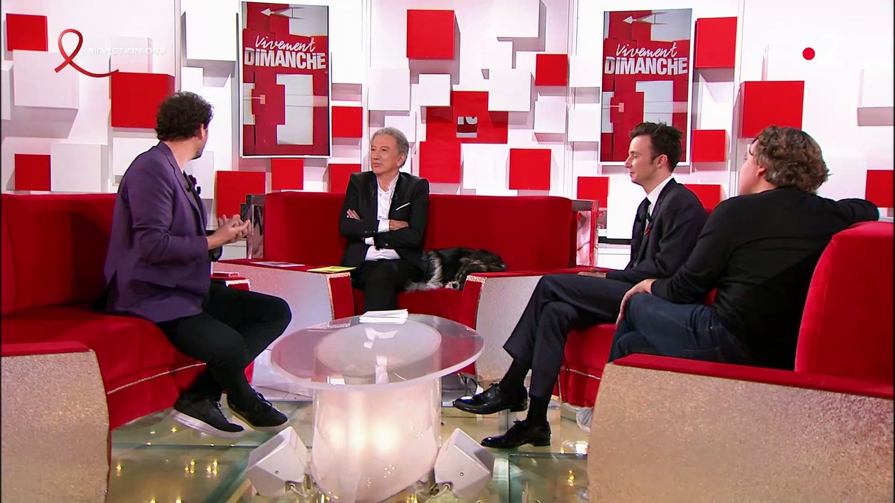 Eric Antoine dans "Vivement dimanche" face à Michel Drucker pour le grand retour de l'animateur après des mois d'hospitalisation.