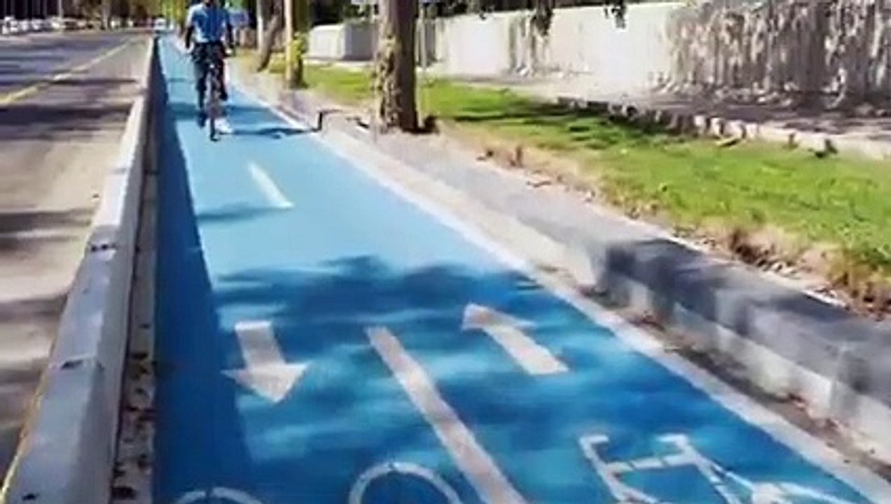 Bisiklet Yolu Filmi